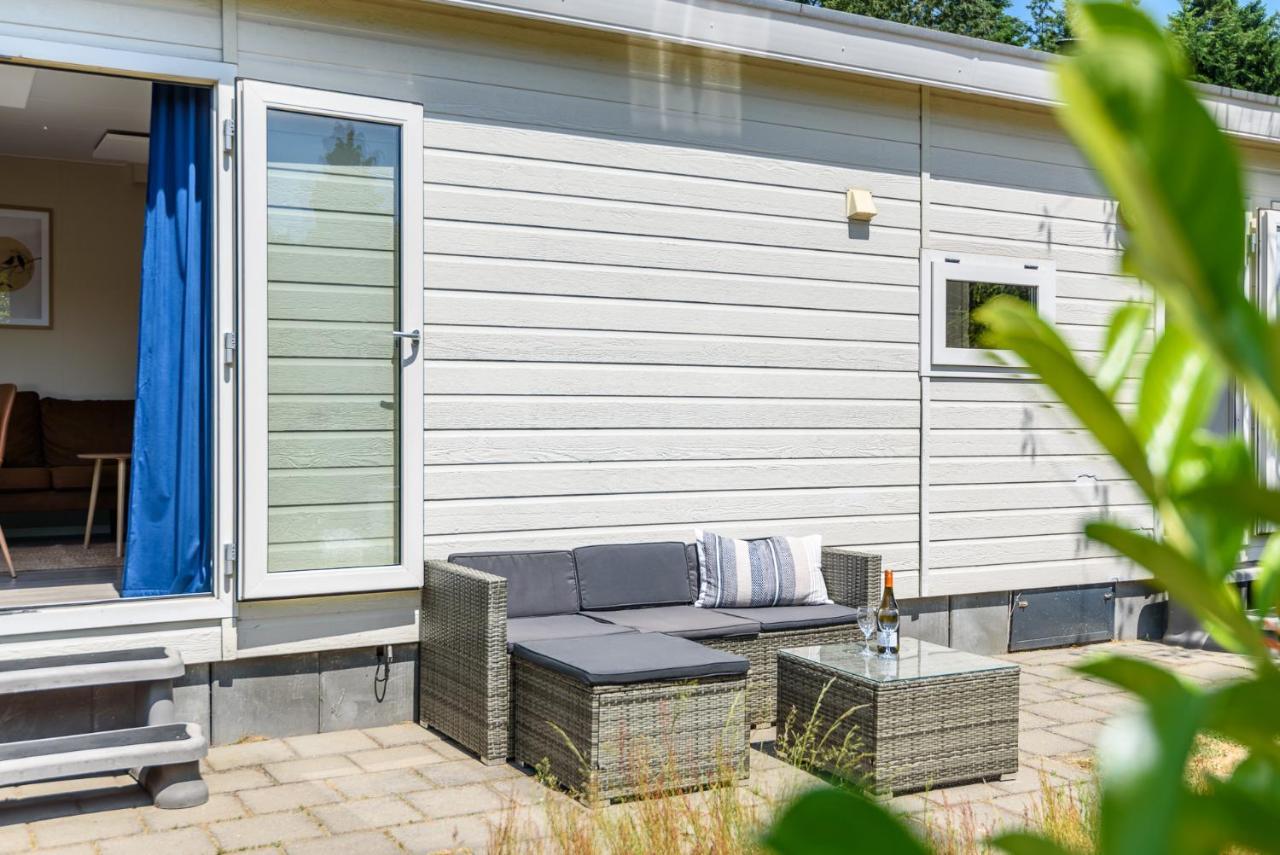 Rustig Gelegen Gezellig Chalet Op De Veluwe Putten Exterior foto